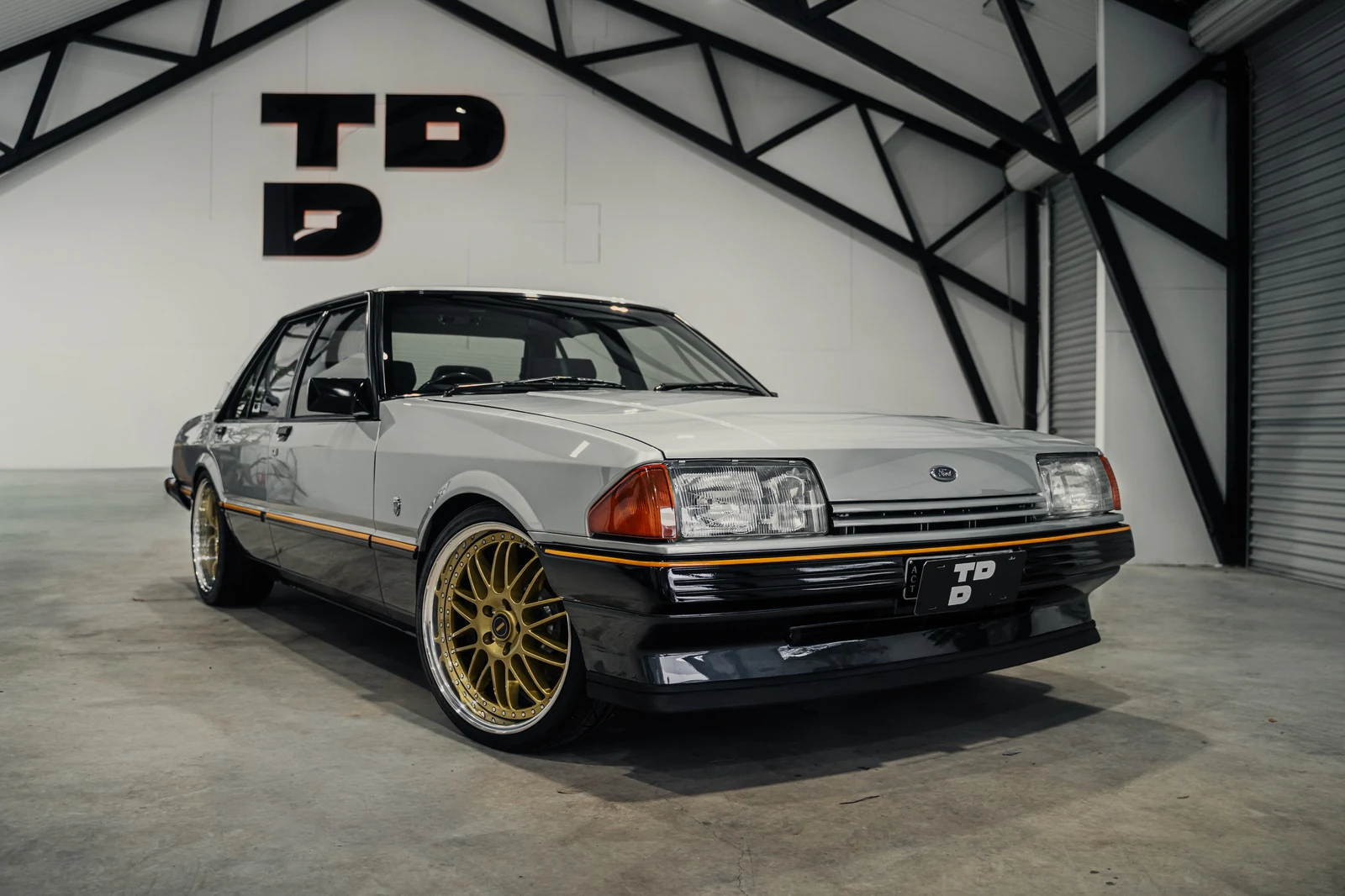 Ford XE Fairmont Ghia