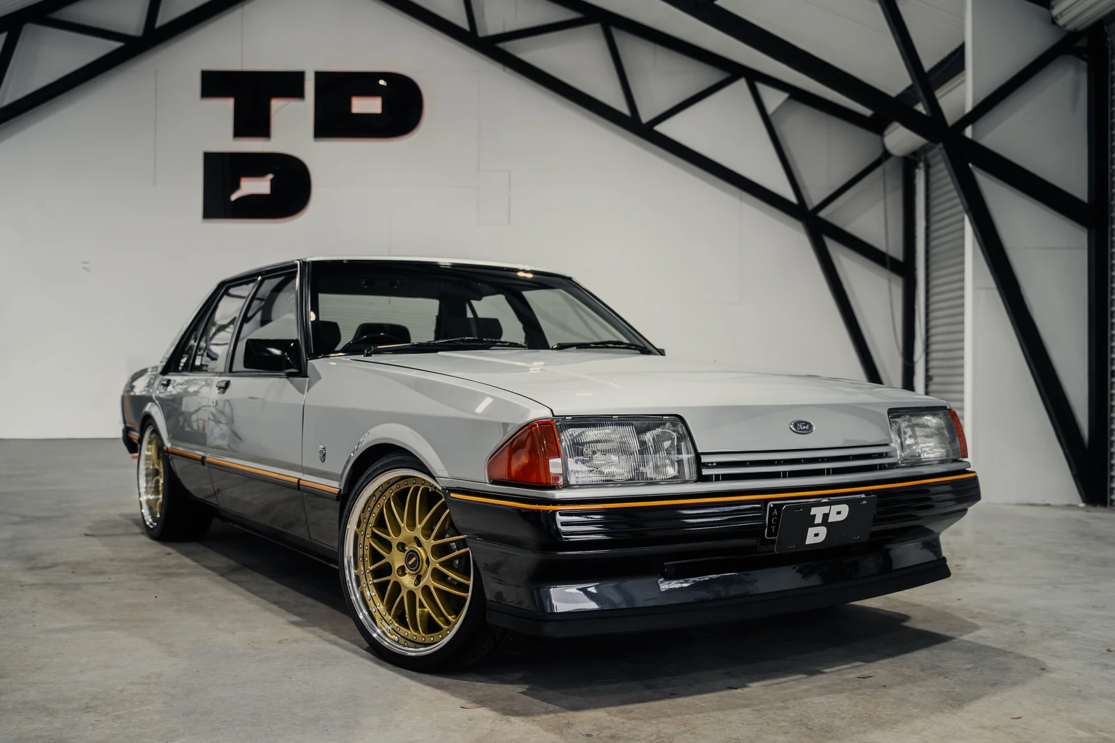 Ford XE Fairmont Ghia